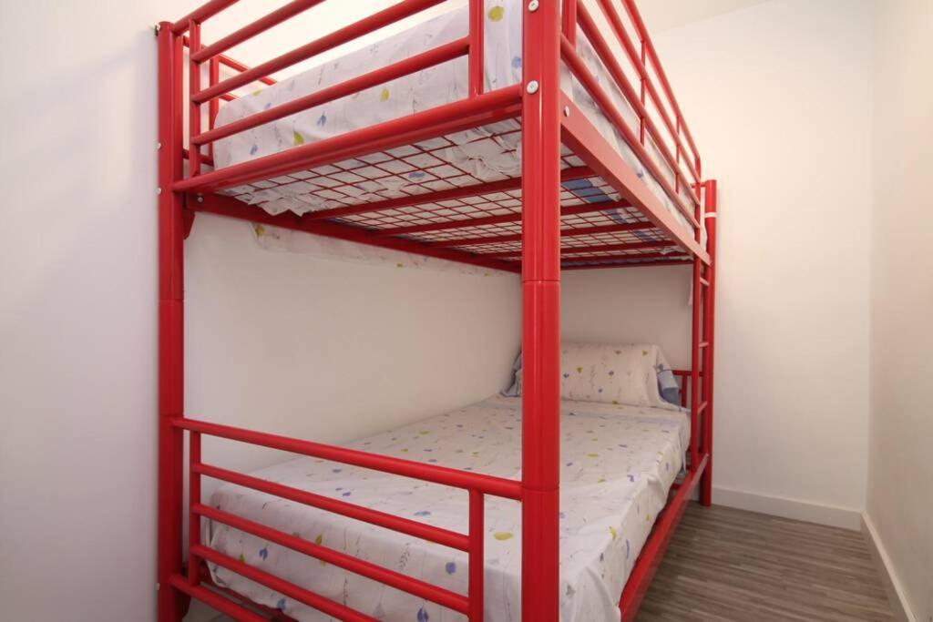 Apartamento Con Vistas Al Mar En Cambrils Bagian luar foto